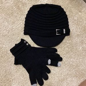 Michael Kors Hat & Glove Set